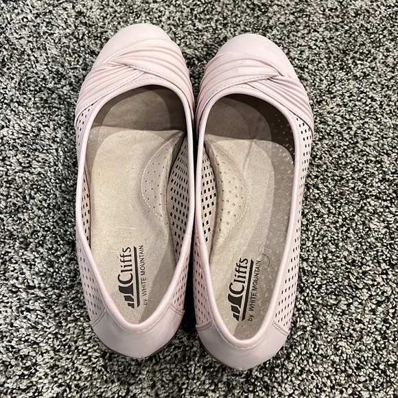 Light Pink Ballet Flats - Picture 2 of 9